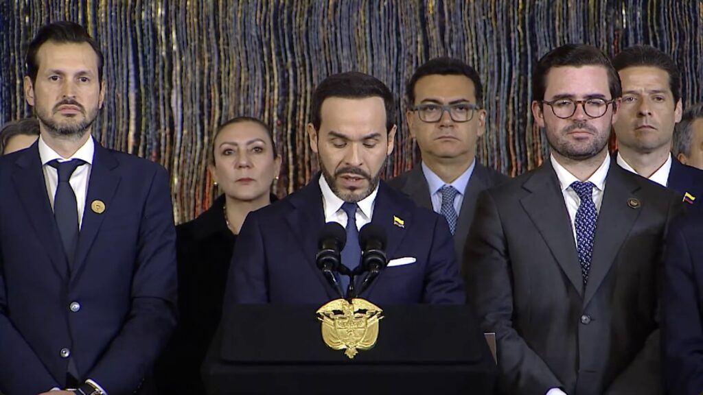 Guía práctica de la emergencia por el terremoto: las herramientas para gobernaciones, alcaldías, empresarios y ciudadanos, con los trece decretos para descargar